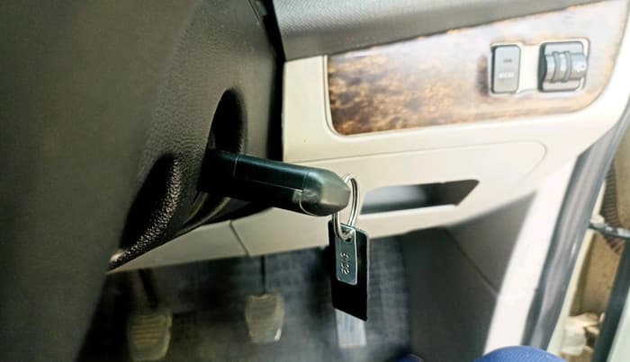 2019 Mahindra MARAZZO M2 8 STR, Diesel, Manual, 83,527 km, interior