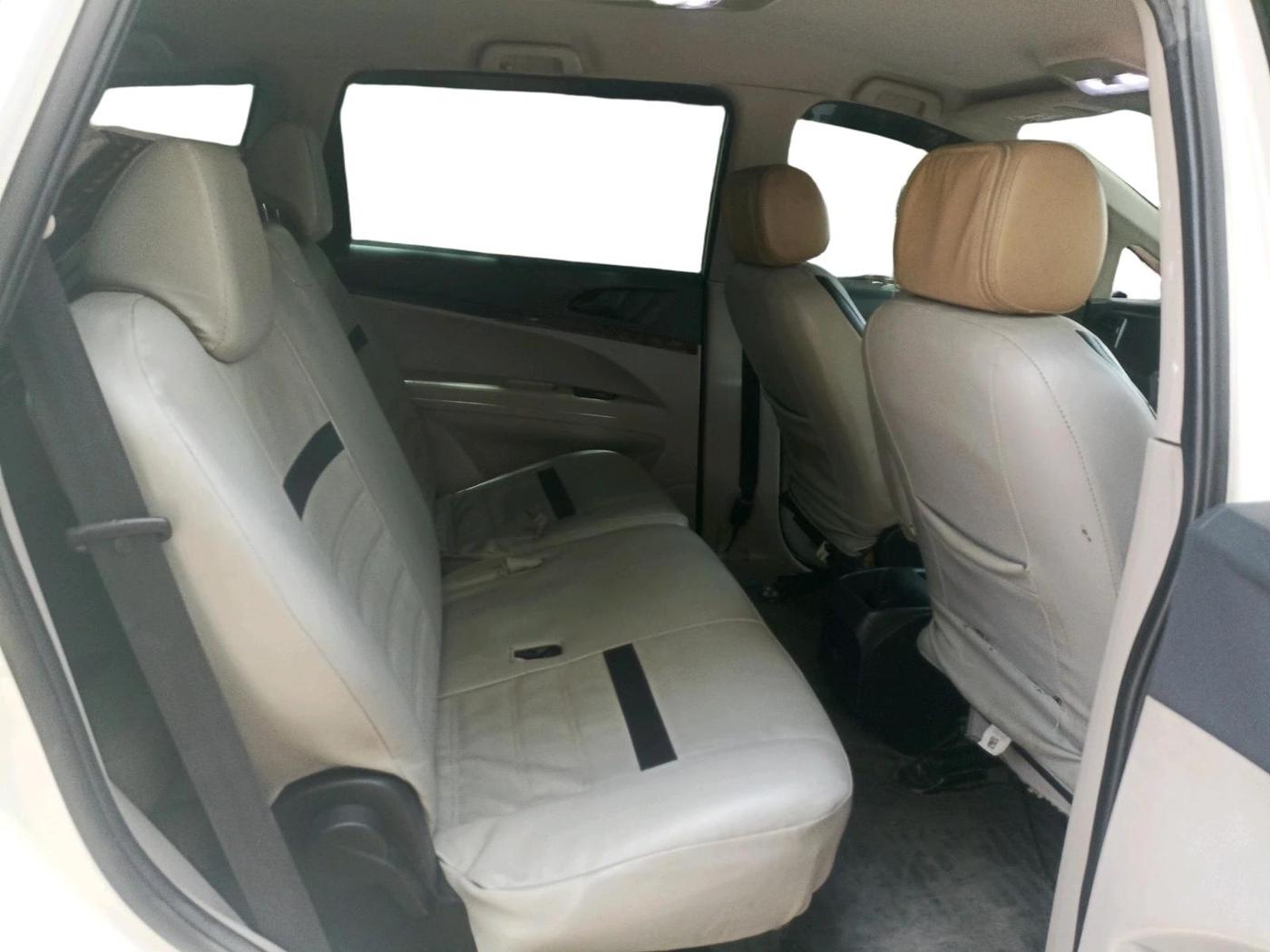 2019 Mahindra MARAZZO M2 8 STR, Diesel, Manual, 83,527 km, interior