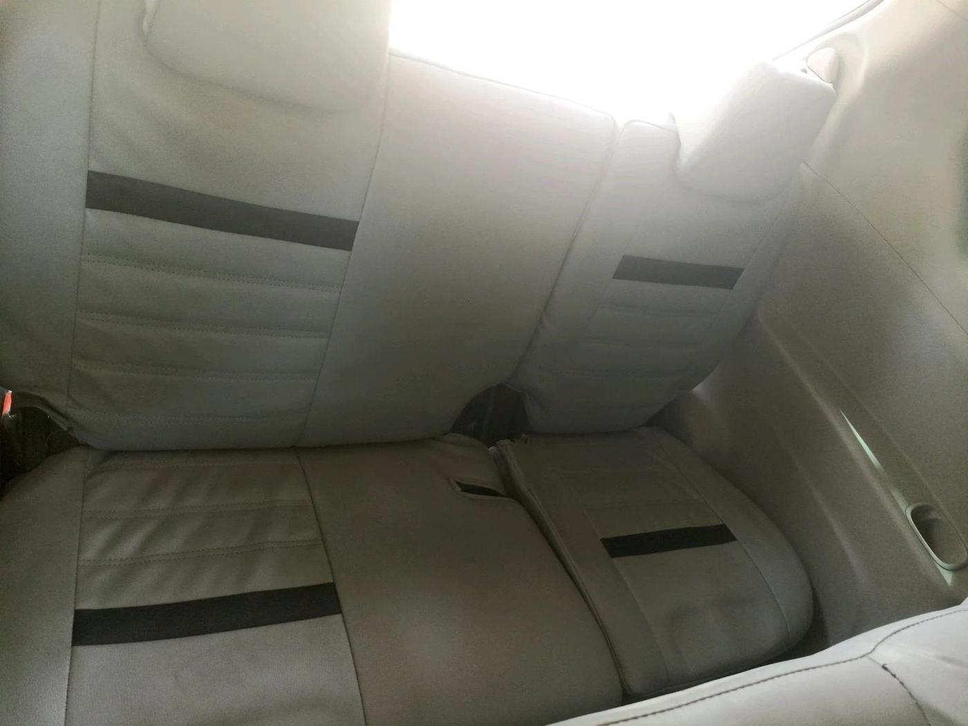 2019 Mahindra MARAZZO M2 8 STR, Diesel, Manual, 83,527 km, interior