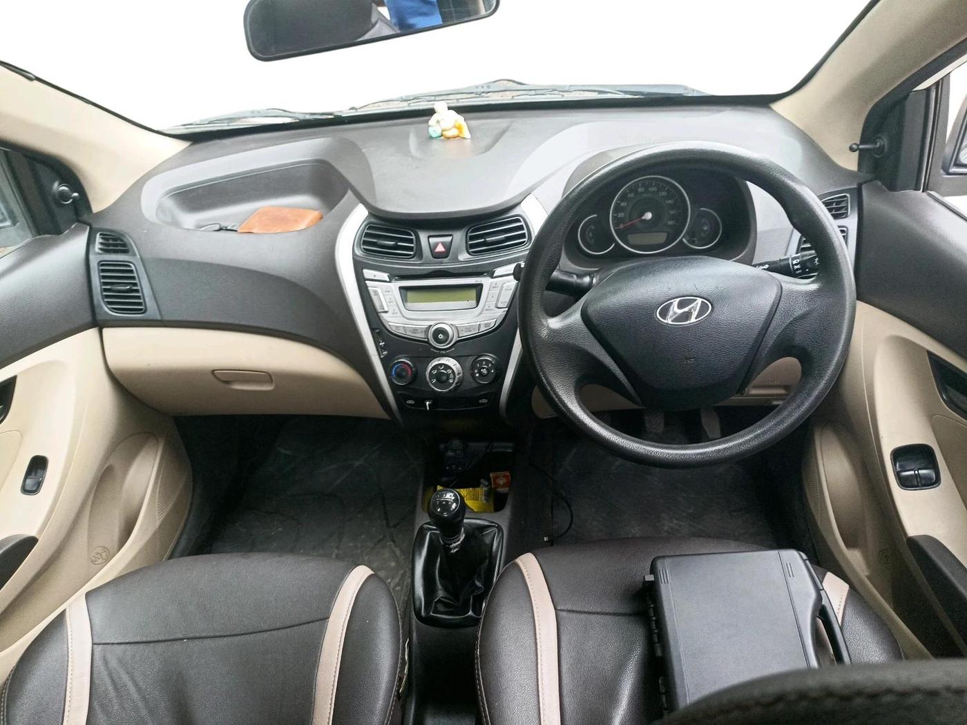 2011 Hyundai Eon MAGNA, Petrol, Manual, 69,201 km, interior