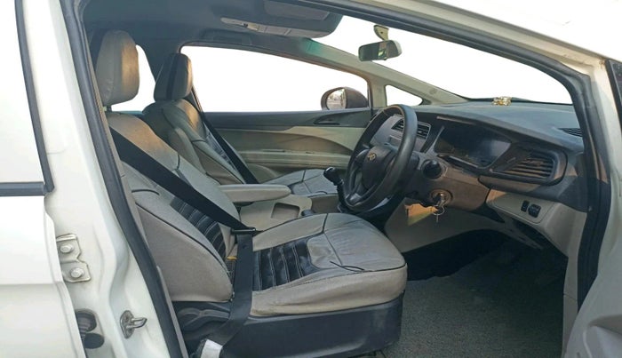 2020 Mahindra MARAZZO M2 8 STR, Diesel, Manual, 85,160 km, interior