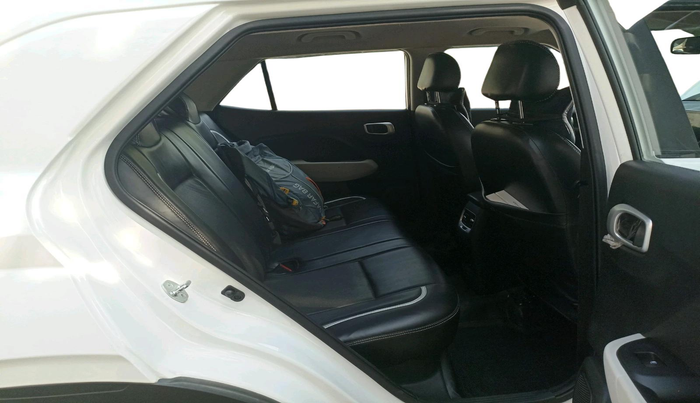 2025 Hyundai VENUE S PLUS 1.5 CRDI, Diesel, Manual, 11,104 km, interior