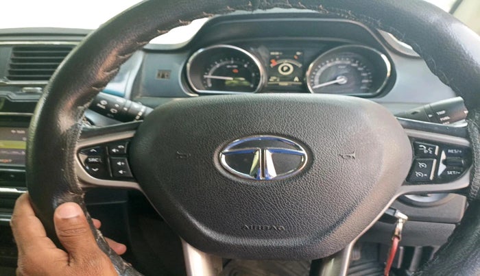 2017 Tata Hexa XTA 4X2 6 STR, Diesel, Automatic, 73,350 km, interior