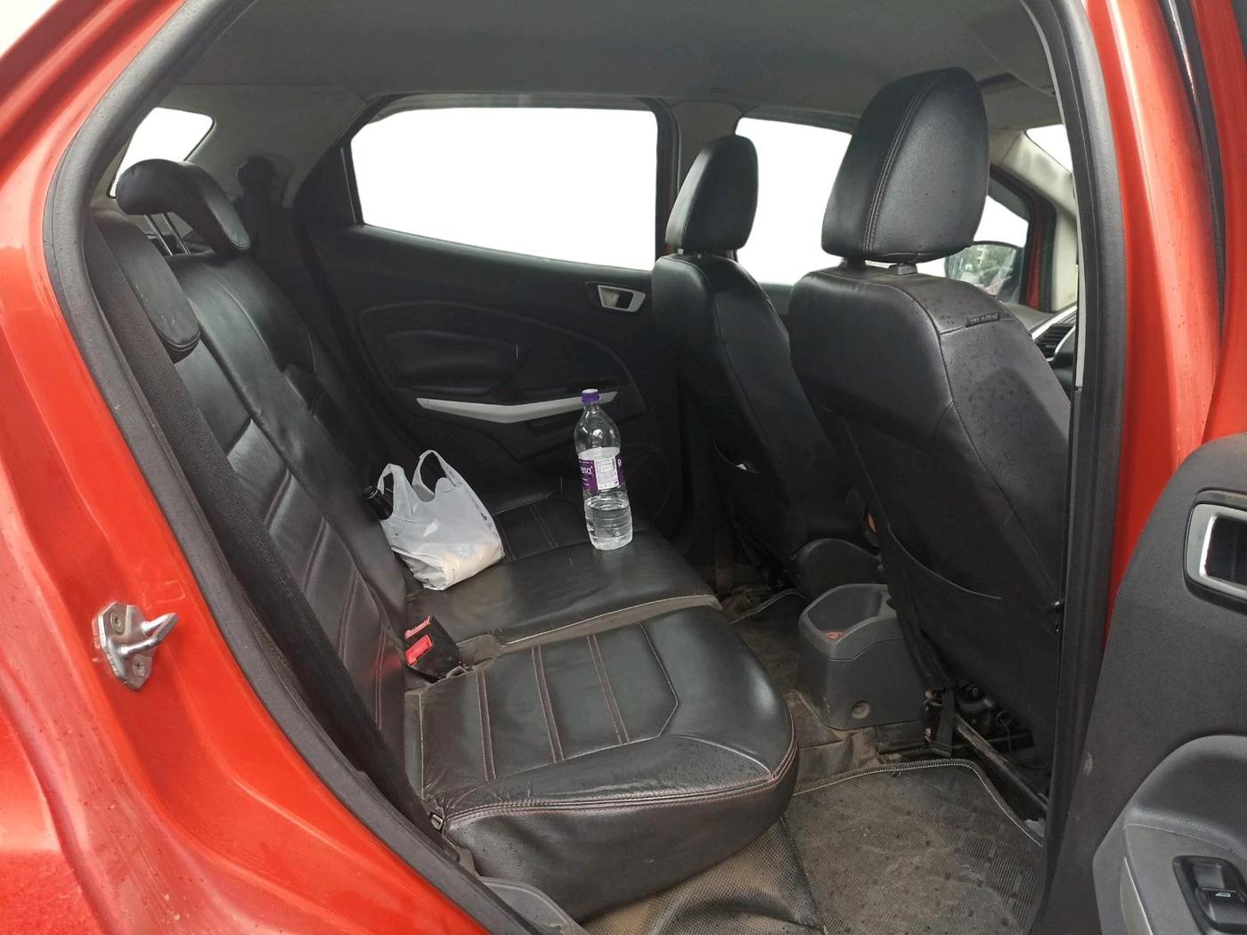 2014 Ford Ecosport TITANIUM 1.5L DIESEL (OPT), Diesel, Manual, 1,31,162 km, interior