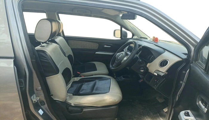 2016 Maruti Wagon R 1.0 VXI AMT, Petrol, Automatic, 56,970 km, interior