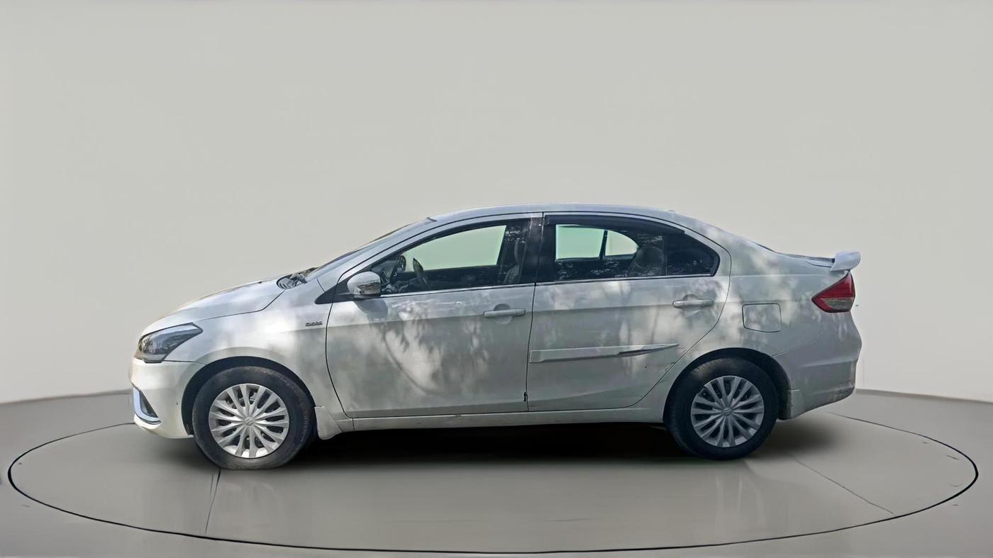 2017 Maruti Ciaz DELTA DIESEL 1.3, Diesel, Manual, 2,10,134 km, exterior