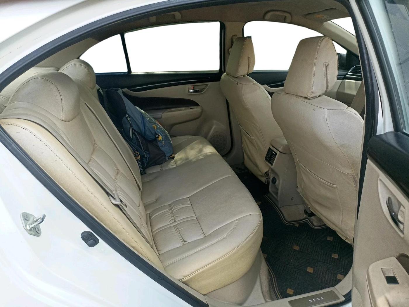 2017 Maruti Ciaz DELTA DIESEL 1.3, Diesel, Manual, 2,10,134 km, interior