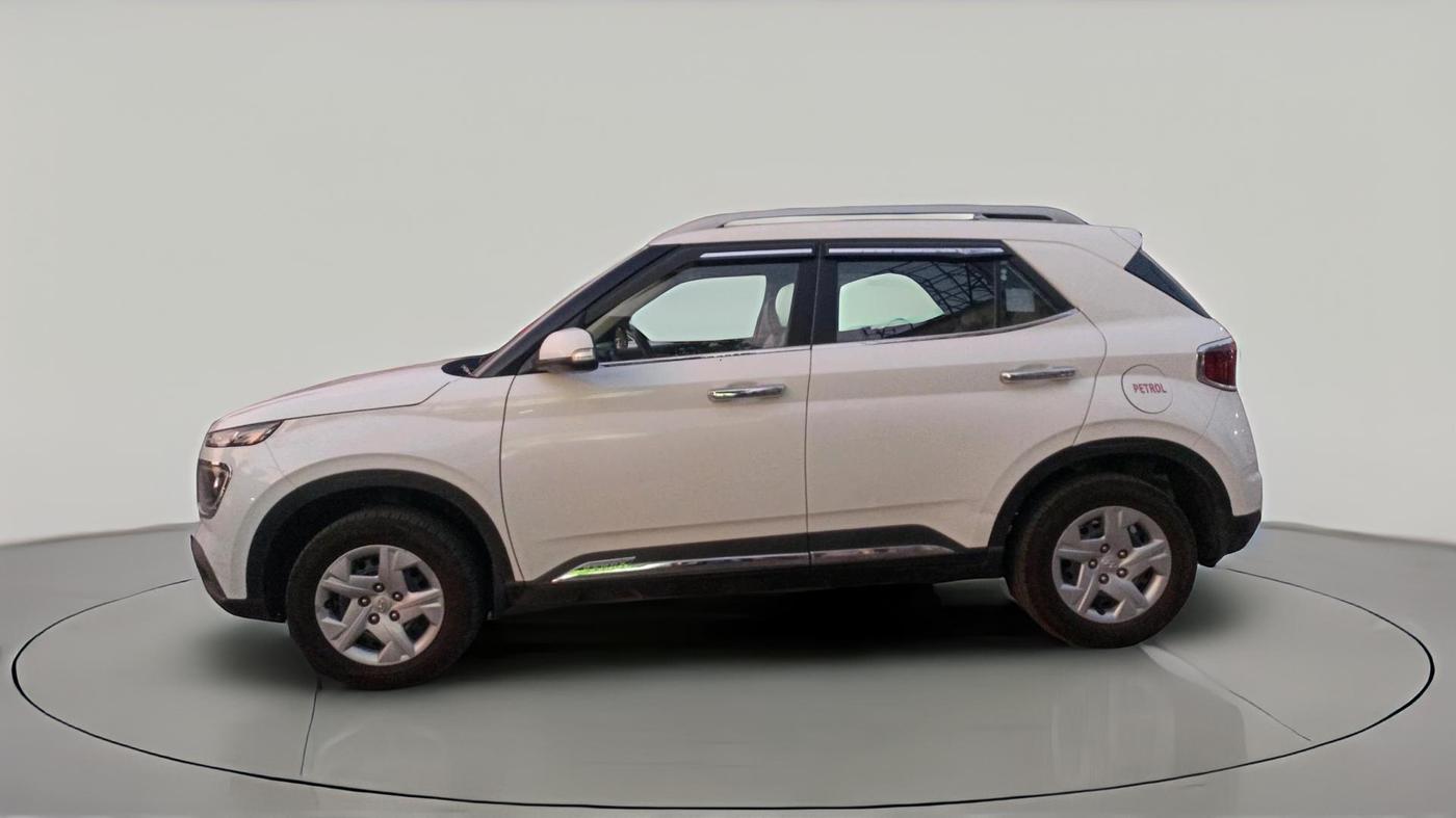 2021 Hyundai VENUE S+ 1.2, Petrol, Manual, 1,15,580 km, exterior