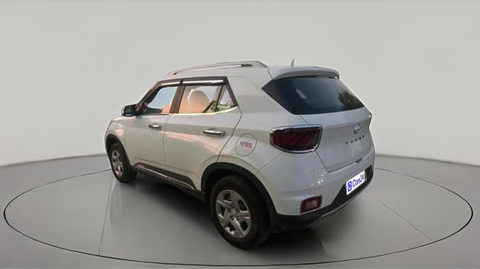 2021 Hyundai VENUE S+ 1.2, Petrol, Manual, 1,15,580 km, exterior