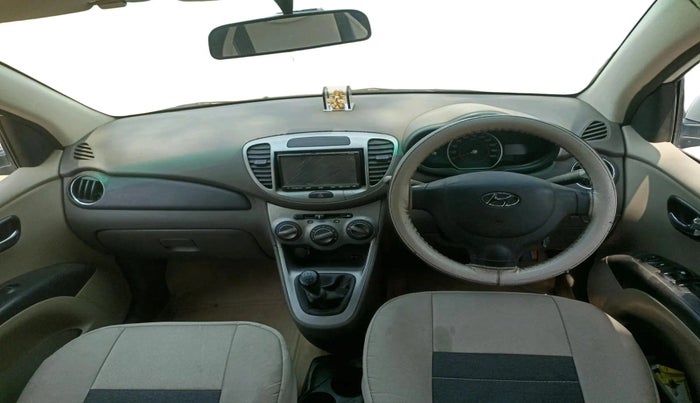 2011 Hyundai i10 MAGNA 1.2, Petrol, Manual, 1,20,039 km, interior