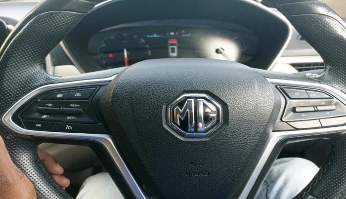 2022 MG HECTOR SHARP 1.5 PETROL CVT, Petrol, Automatic, 42,984 km, interior