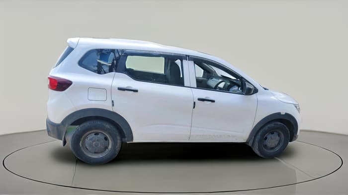 2025 Renault TRIBER Evolution, Petrol, Manual, 2,604 km, exterior