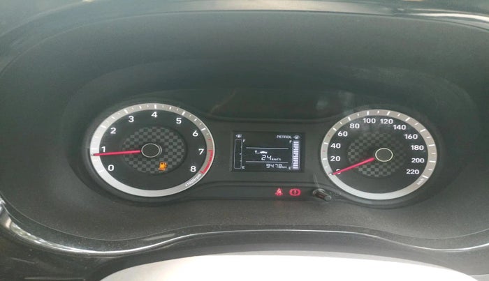 2022 Hyundai AURA SX 1.2 CNG, CNG, Manual, 9,478 km, interior