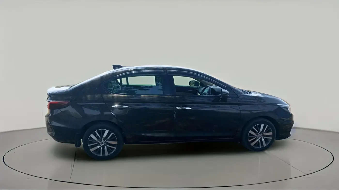 2022 Honda City 1.5L I-DTEC ZX, Diesel, Manual, 94,938 km, exterior