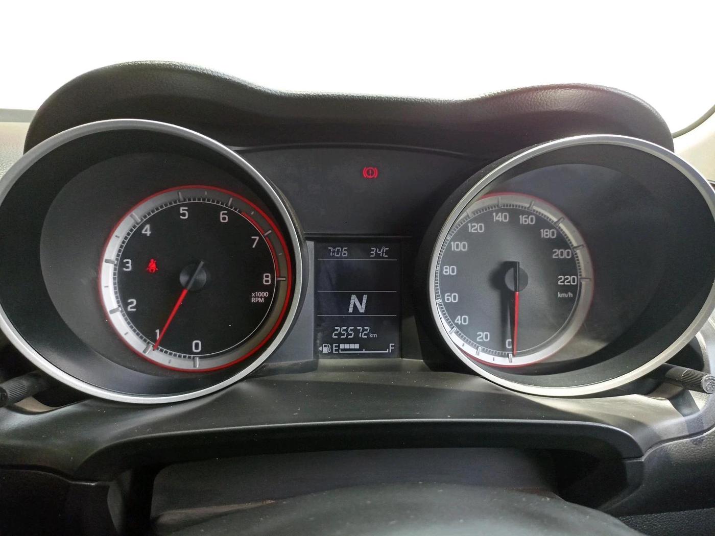 2022 Maruti Swift VXI AMT, Petrol, Automatic, 25,572 km, interior