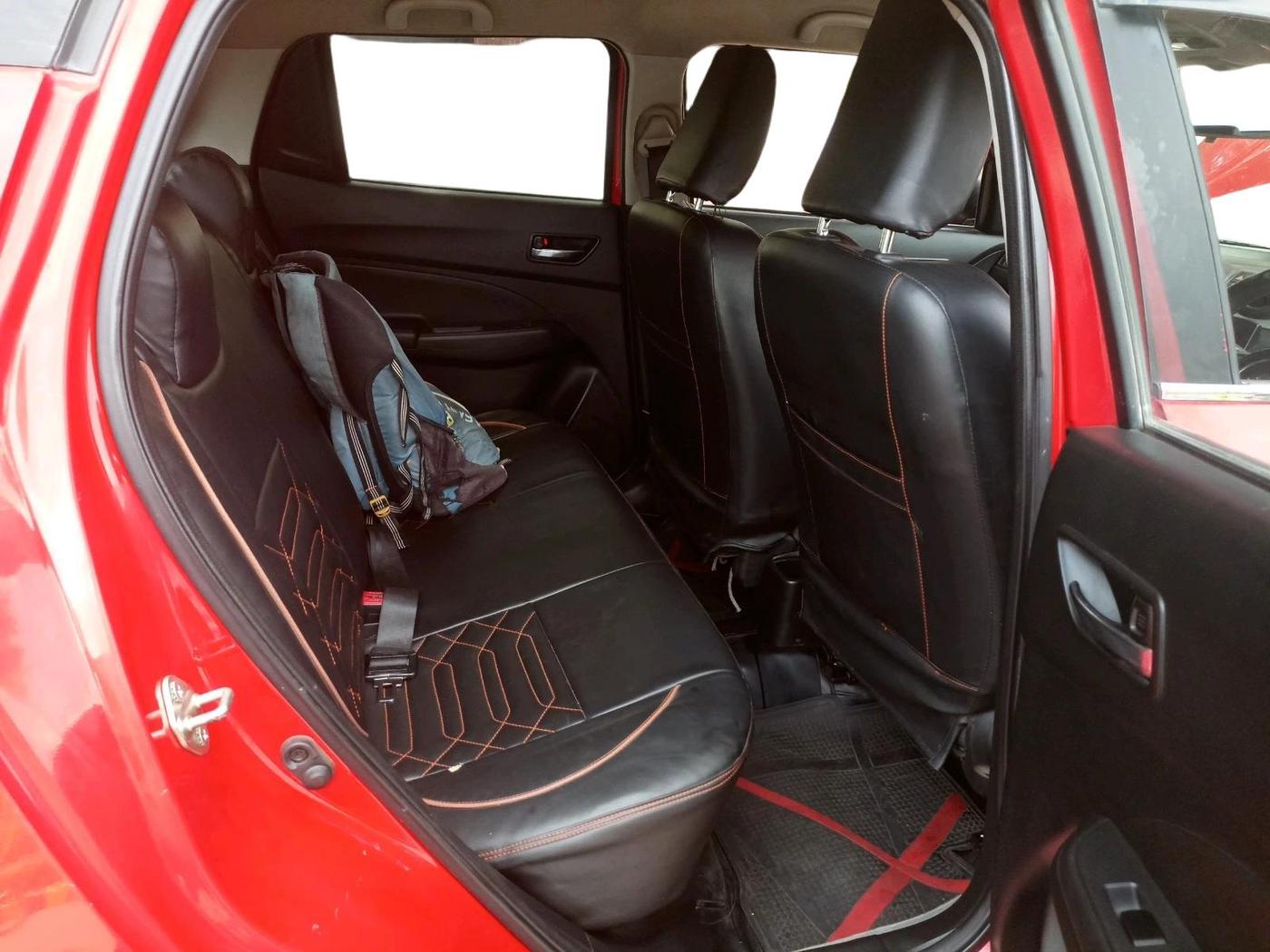 2022 Maruti Swift VXI AMT, Petrol, Automatic, 25,572 km, interior