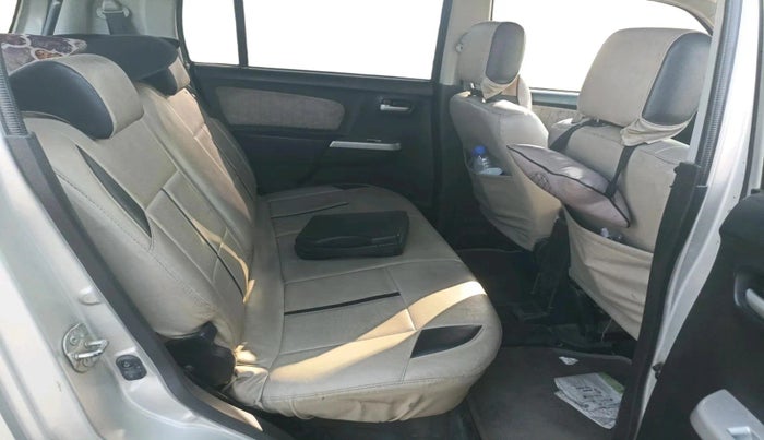 2016 Maruti Wagon R 1.0 VXI, Petrol, Manual, 52,453 km, interior