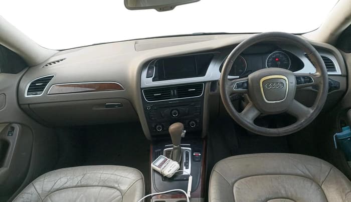 2011 Audi A4 2.0 TDI, Diesel, Automatic, 1,50,183 km, interior