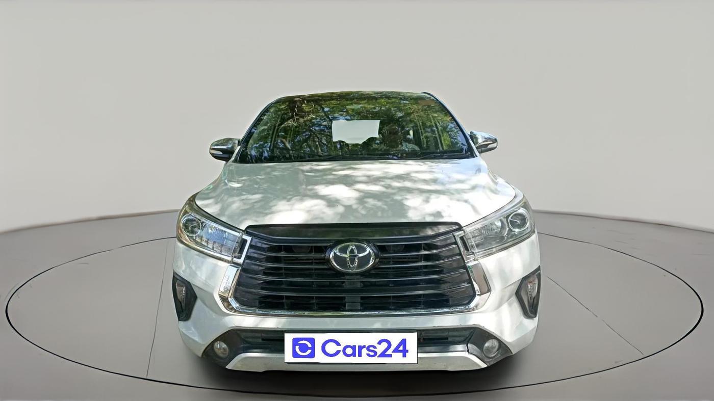 2016 Toyota Innova Crysta 2.8 ZX AT 7 STR, Diesel, Automatic, 1,79,500 km, exterior