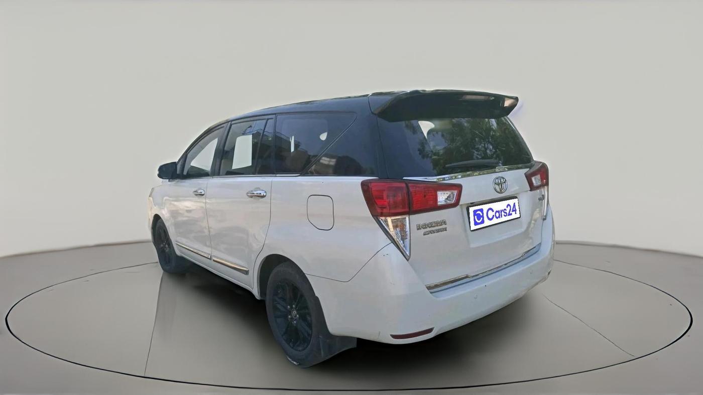2016 Toyota Innova Crysta 2.8 ZX AT 7 STR, Diesel, Automatic, 1,79,500 km, exterior