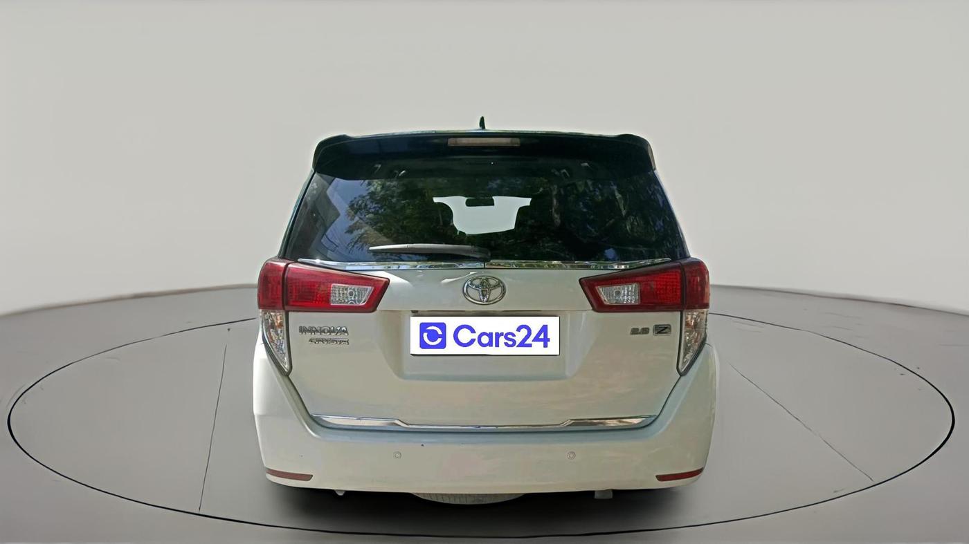2016 Toyota Innova Crysta 2.8 ZX AT 7 STR, Diesel, Automatic, 1,79,500 km, exterior