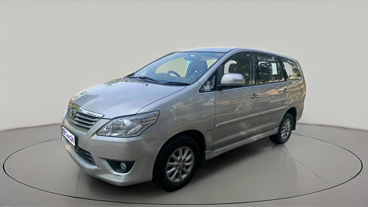 2012 Toyota Innova VX 2.5 7 STR, Diesel, Manual, 1,54,411 km, exterior