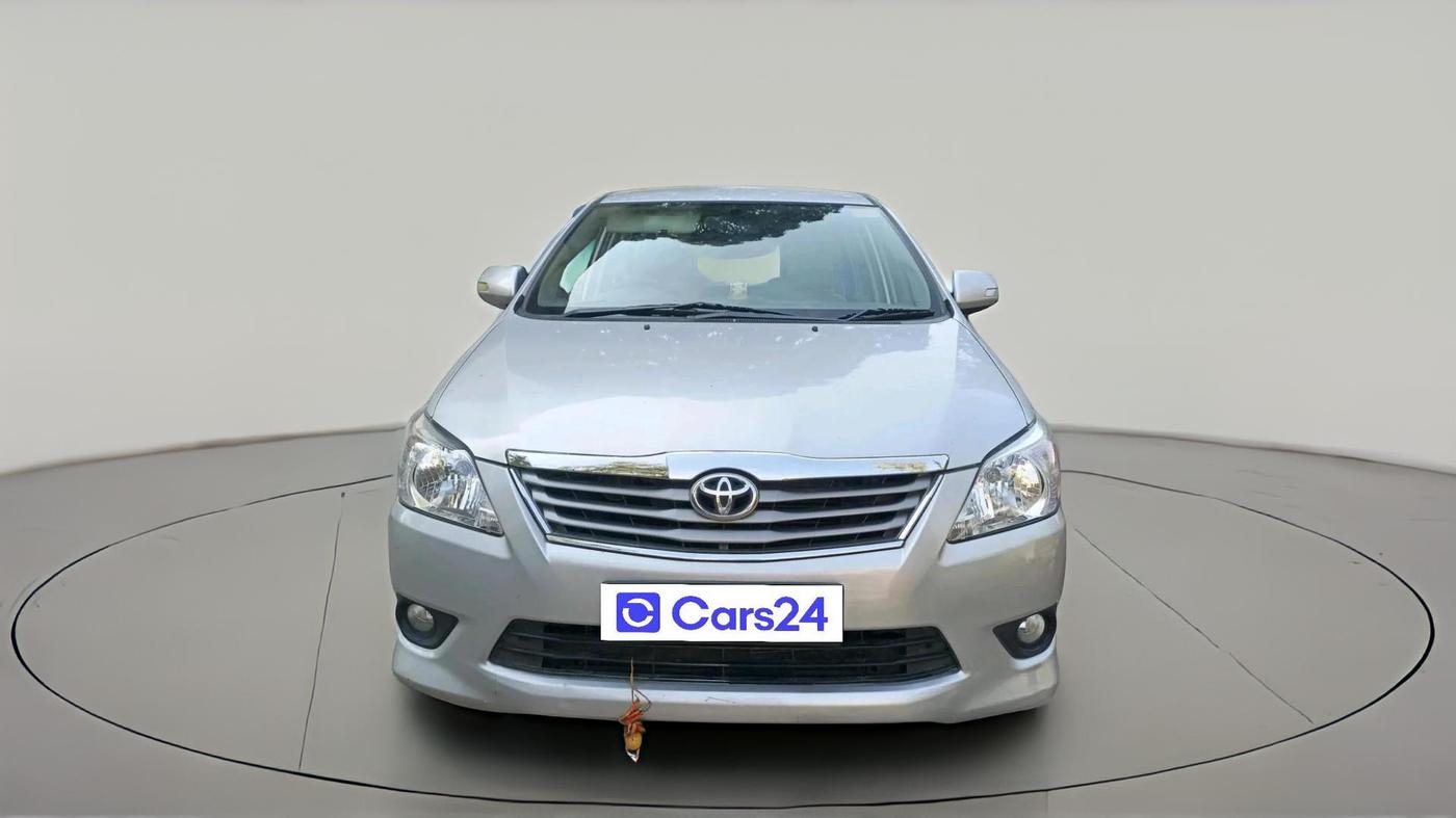 2012 Toyota Innova VX 2.5 7 STR, Diesel, Manual, 1,54,411 km, exterior