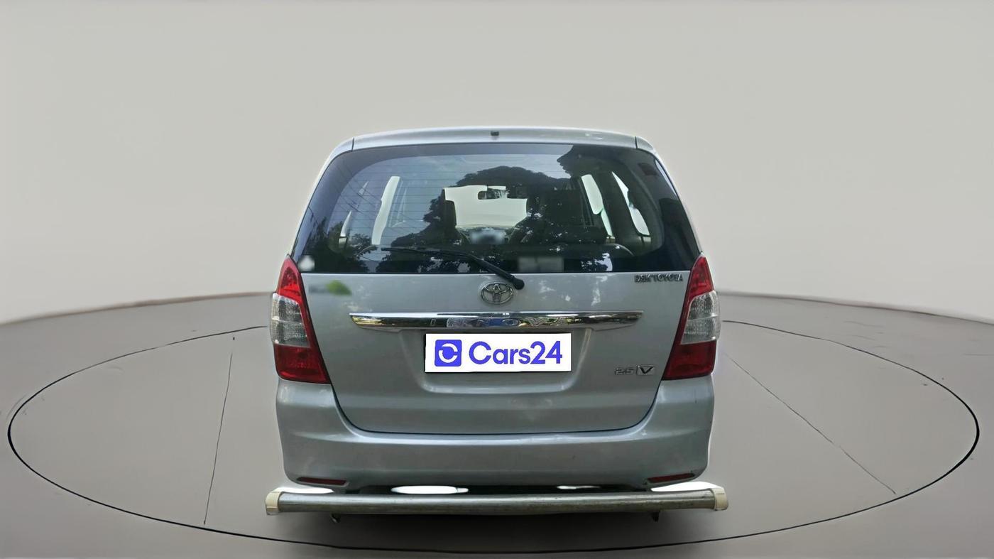 2012 Toyota Innova VX 2.5 7 STR, Diesel, Manual, 1,54,411 km, exterior