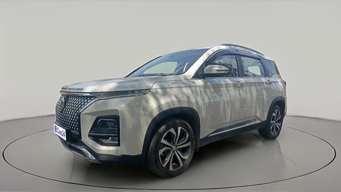 2025 MG HECTOR PLUS SHARP PRO 2.0 TURBO DIESEL 7 STR, Diesel, Manual, 15,367 km, exterior