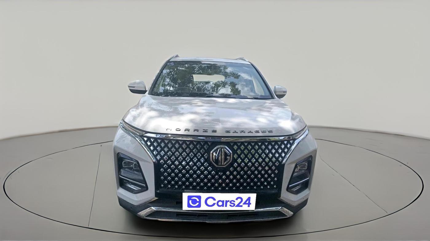 2025 MG HECTOR PLUS SHARP PRO 2.0 TURBO DIESEL 7 STR, Diesel, Manual, 15,367 km, exterior