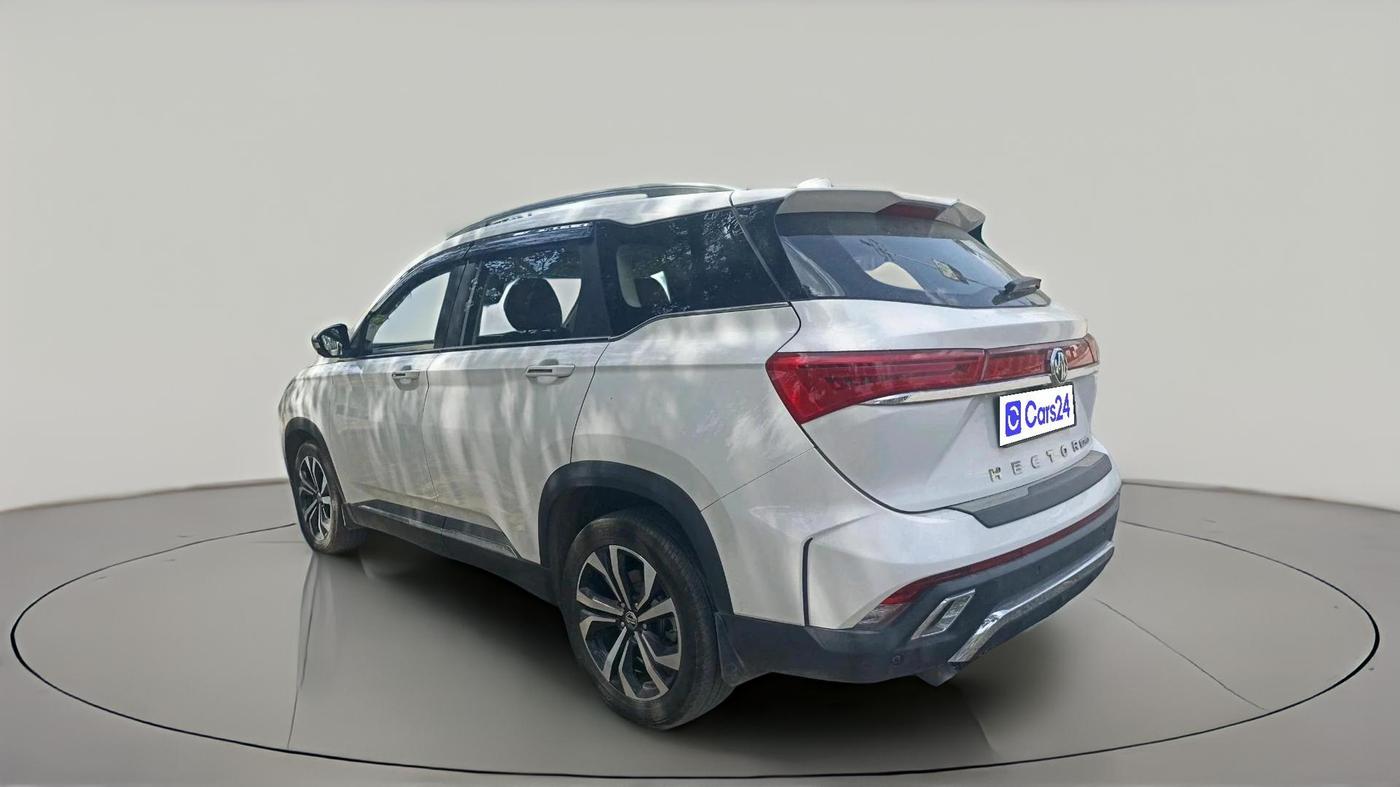 2025 MG HECTOR PLUS SHARP PRO 2.0 TURBO DIESEL 7 STR, Diesel, Manual, 15,367 km, exterior