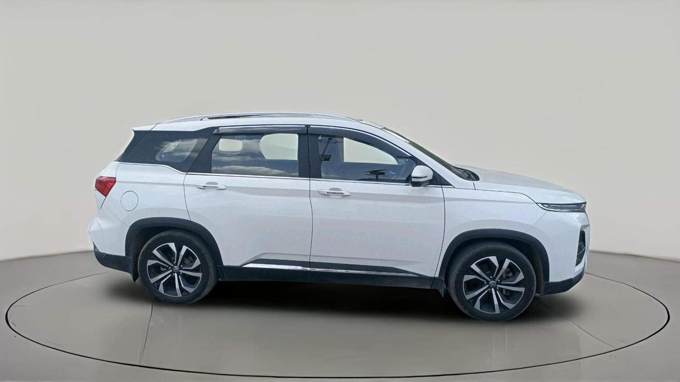 2025 MG HECTOR PLUS SHARP PRO 2.0 TURBO DIESEL 7 STR, Diesel, Manual, 15,367 km, exterior