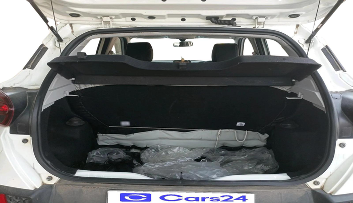 2024 Tata PUNCH ADVENTURE MT, Petrol, Manual, 6,634 km, exterior