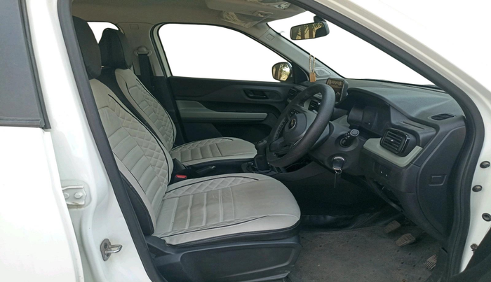 2024 Tata PUNCH ADVENTURE MT, Petrol, Manual, 6,634 km, interior