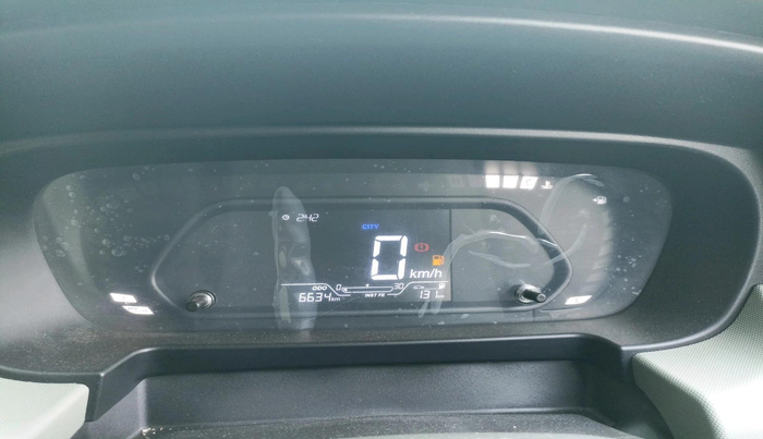 2024 Tata PUNCH ADVENTURE MT, Petrol, Manual, 6,634 km, interior