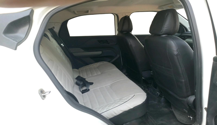 2024 Tata PUNCH ADVENTURE MT, Petrol, Manual, 6,634 km, interior