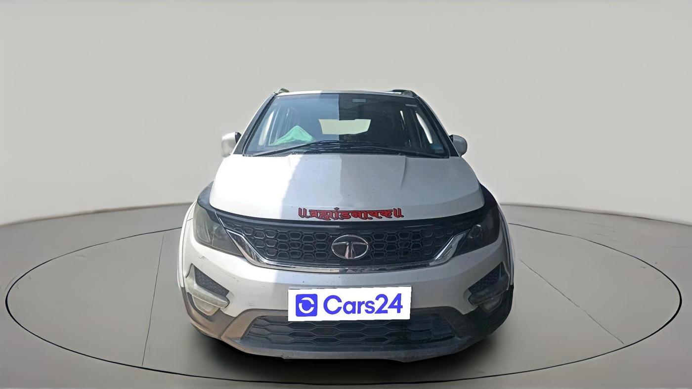 2017 Tata Hexa XT 4X2 7 STR, Diesel, Manual, 1,21,289 km, exterior