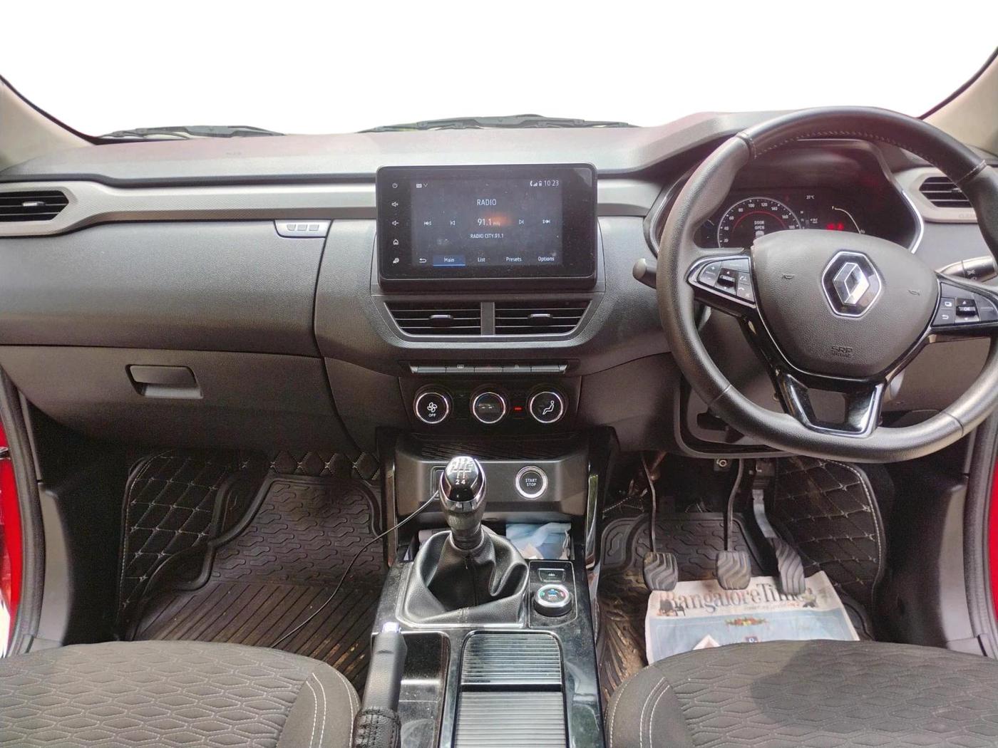 2022 Renault Kiger RXZ MT DUAL TONE, Petrol, Manual, 61,881 km, interior