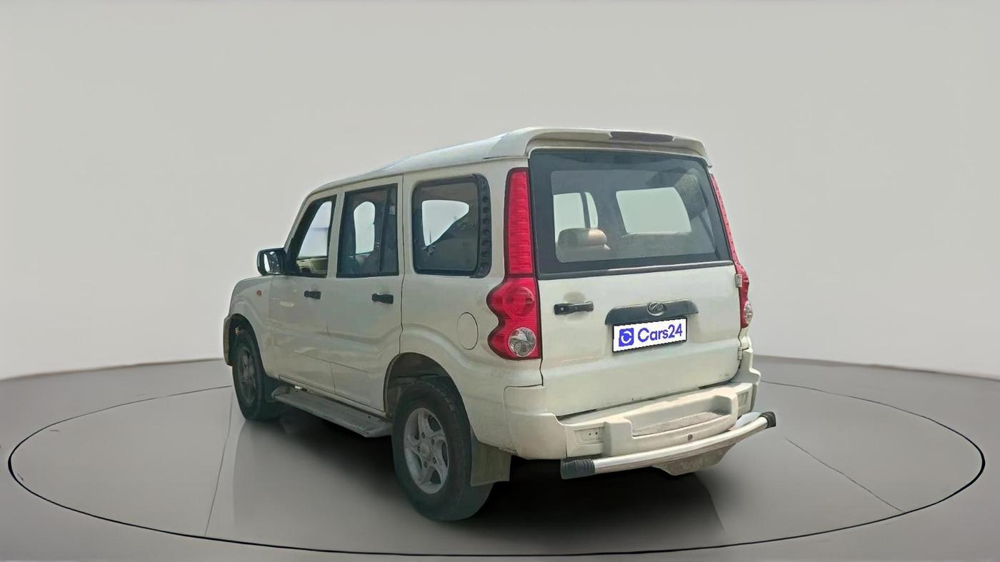 2012 Mahindra Scorpio LX, Diesel, Manual, 2,16,104 km, exterior