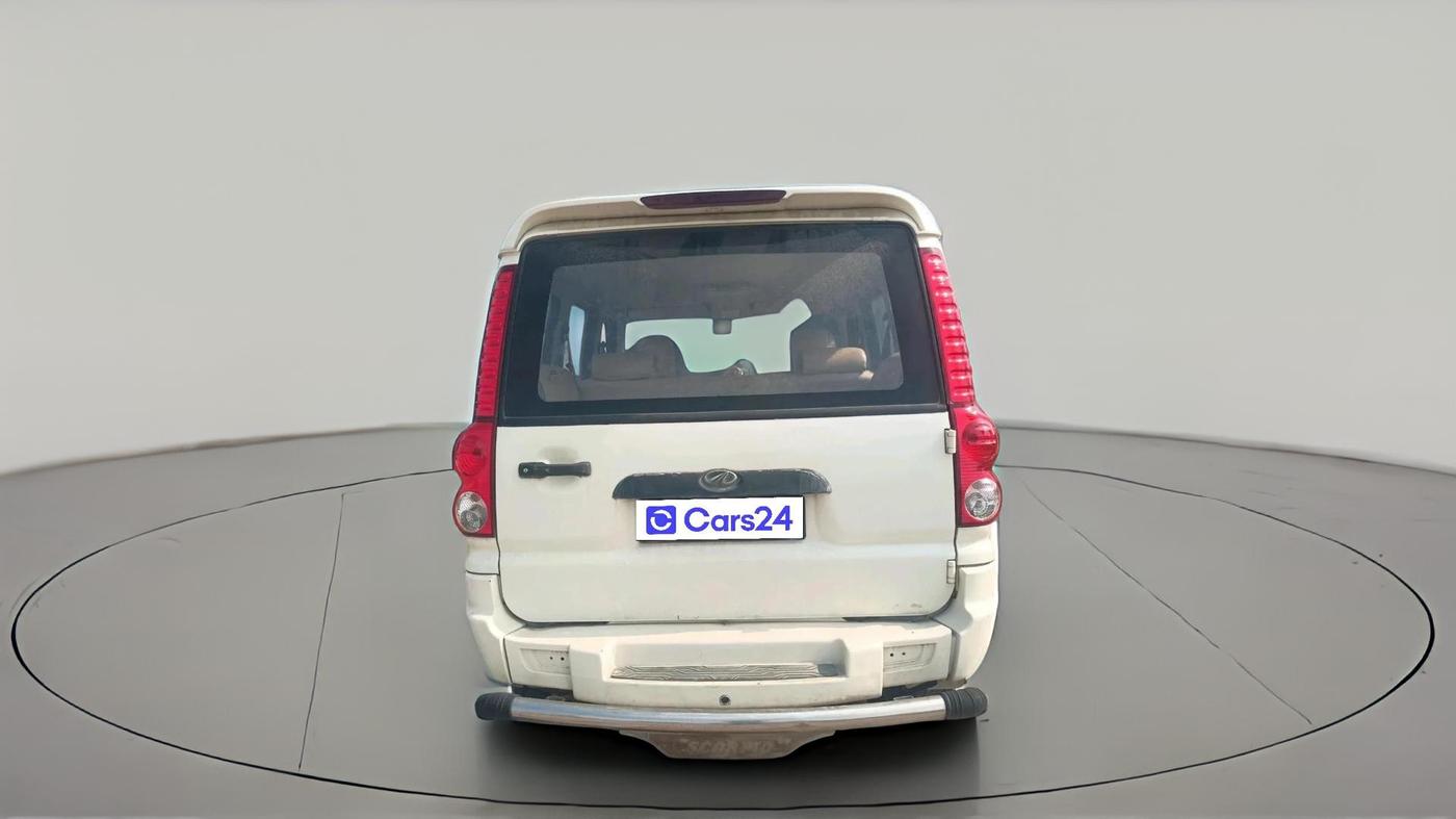 2012 Mahindra Scorpio LX, Diesel, Manual, 2,16,104 km, exterior