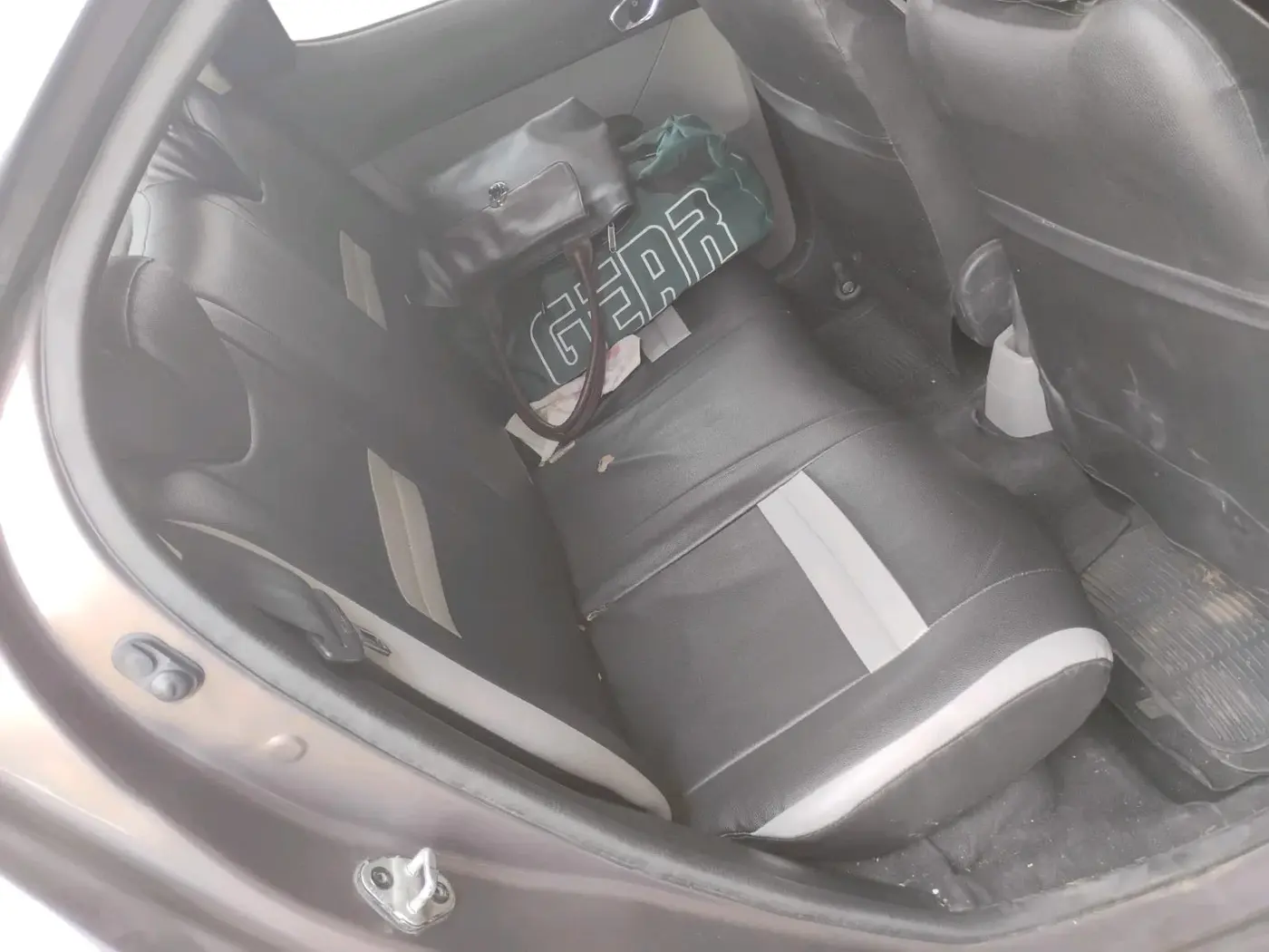 2019 Tata Tiago XZ PETROL, Petrol, Manual, 1,53,287 km, interior