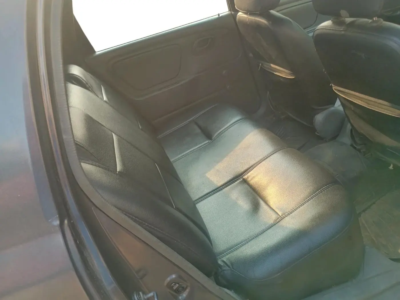 2006 Maruti Alto LXI, Petrol, Manual, 90,961 km, interior