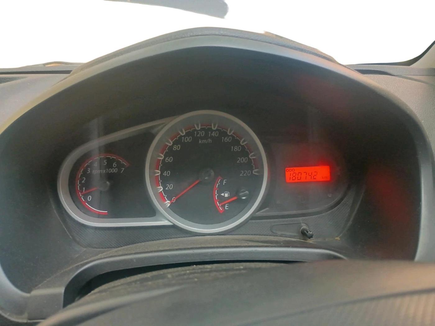 2011 Ford Figo ZXI 1.4 DIESEL, Diesel, Manual, 1,80,743 km, interior