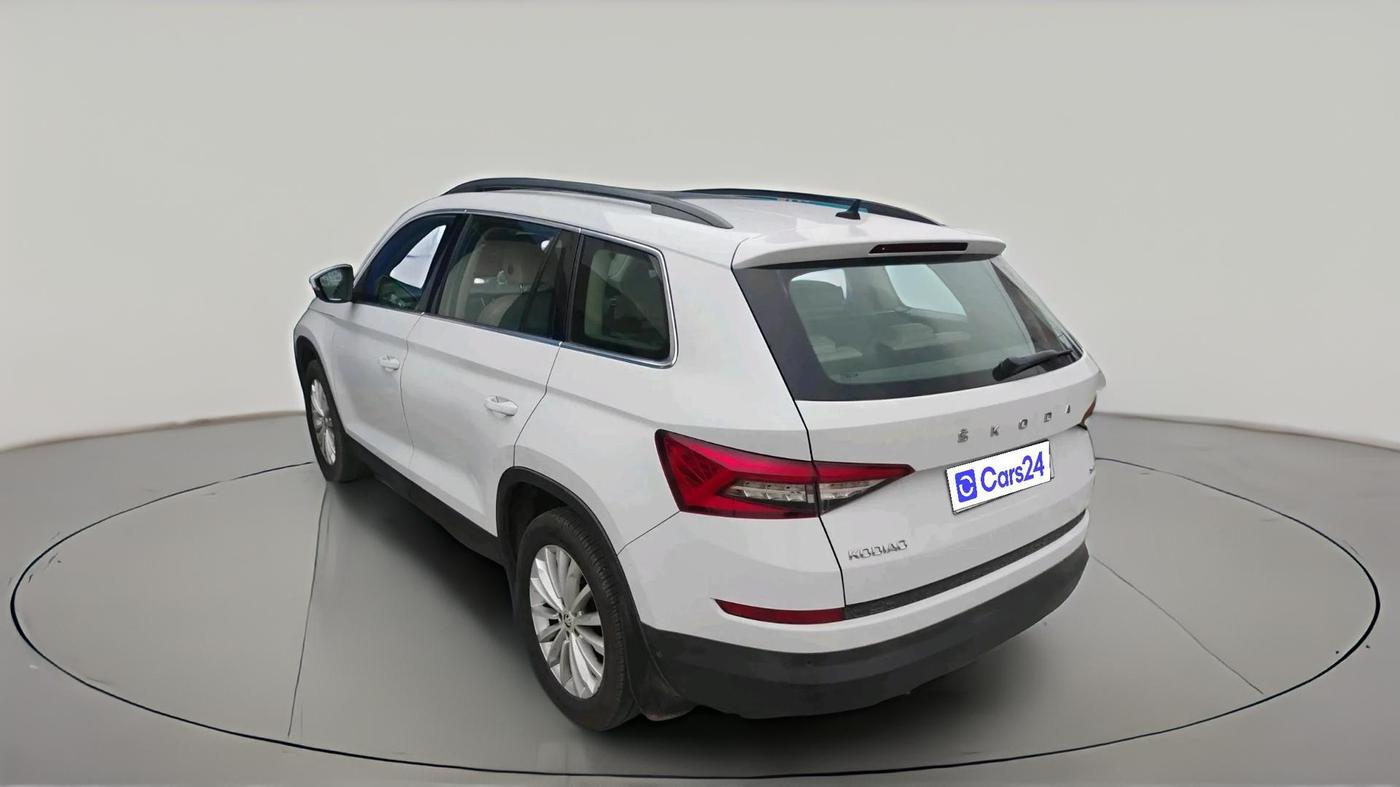 2018 Skoda Kodiaq STYLE 2.0 TDI 4X4 AT, Diesel, Automatic, 2,44,565 km, exterior