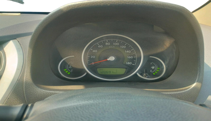 2012 Hyundai Eon MAGNA +, Petrol, Manual, 1,21,500 km, interior