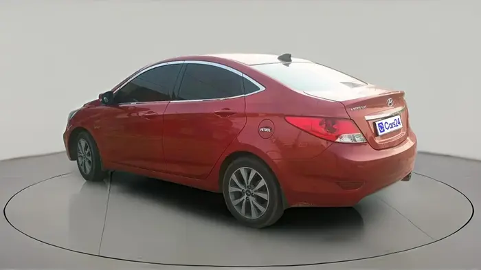 2014 Hyundai Verna FLUIDIC 1.6 VTVT SX, Petrol, Manual, 1,03,757 km, exterior