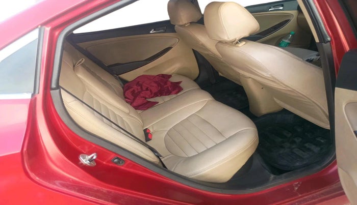 2014 Hyundai Verna FLUIDIC 1.6 VTVT SX, Petrol, Manual, 1,03,757 km, interior