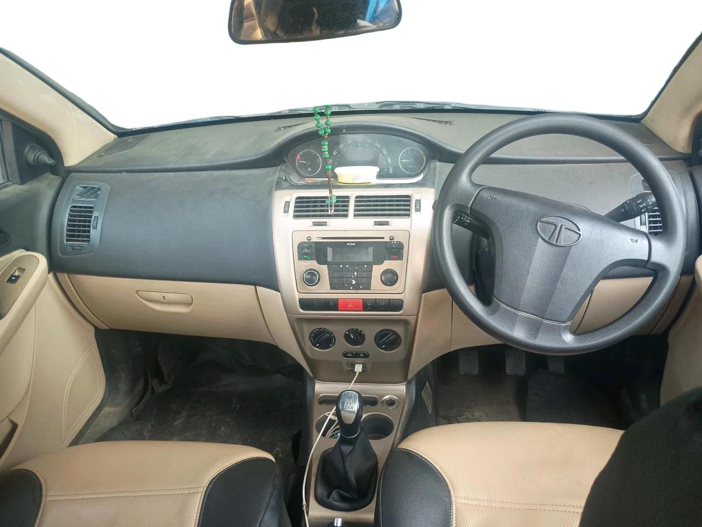 2011 Tata Indica Vista AURA QUADRAJET, Diesel, Manual, 2,00,360 km, interior