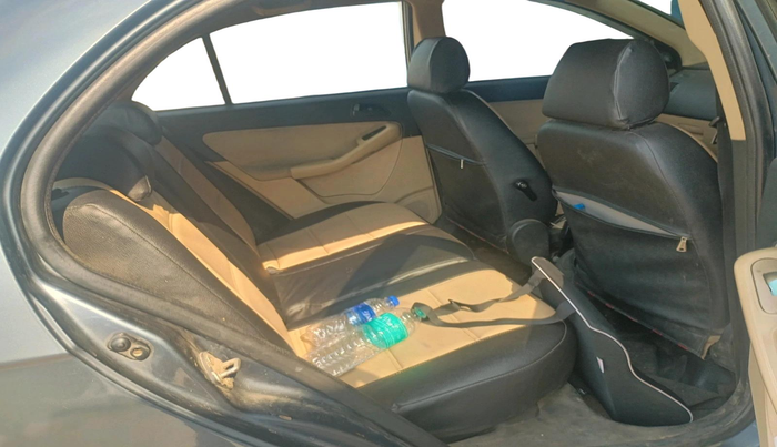 2011 Tata Indica Vista AURA QUADRAJET, Diesel, Manual, 2,00,360 km, interior