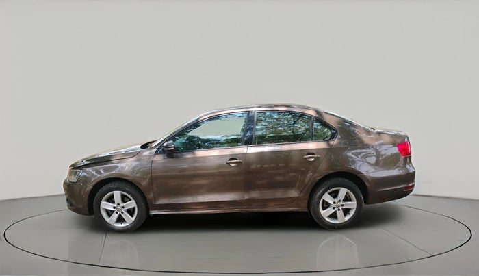 2013 Volkswagen Jetta COMFORTLINE TSI, Petrol, Manual, 2,02,798 km, exterior